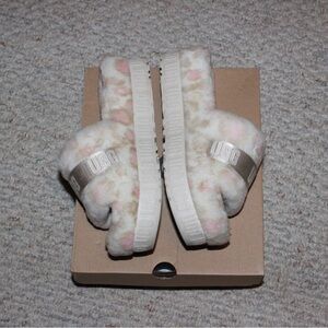 UGG Fluffita platform slippers